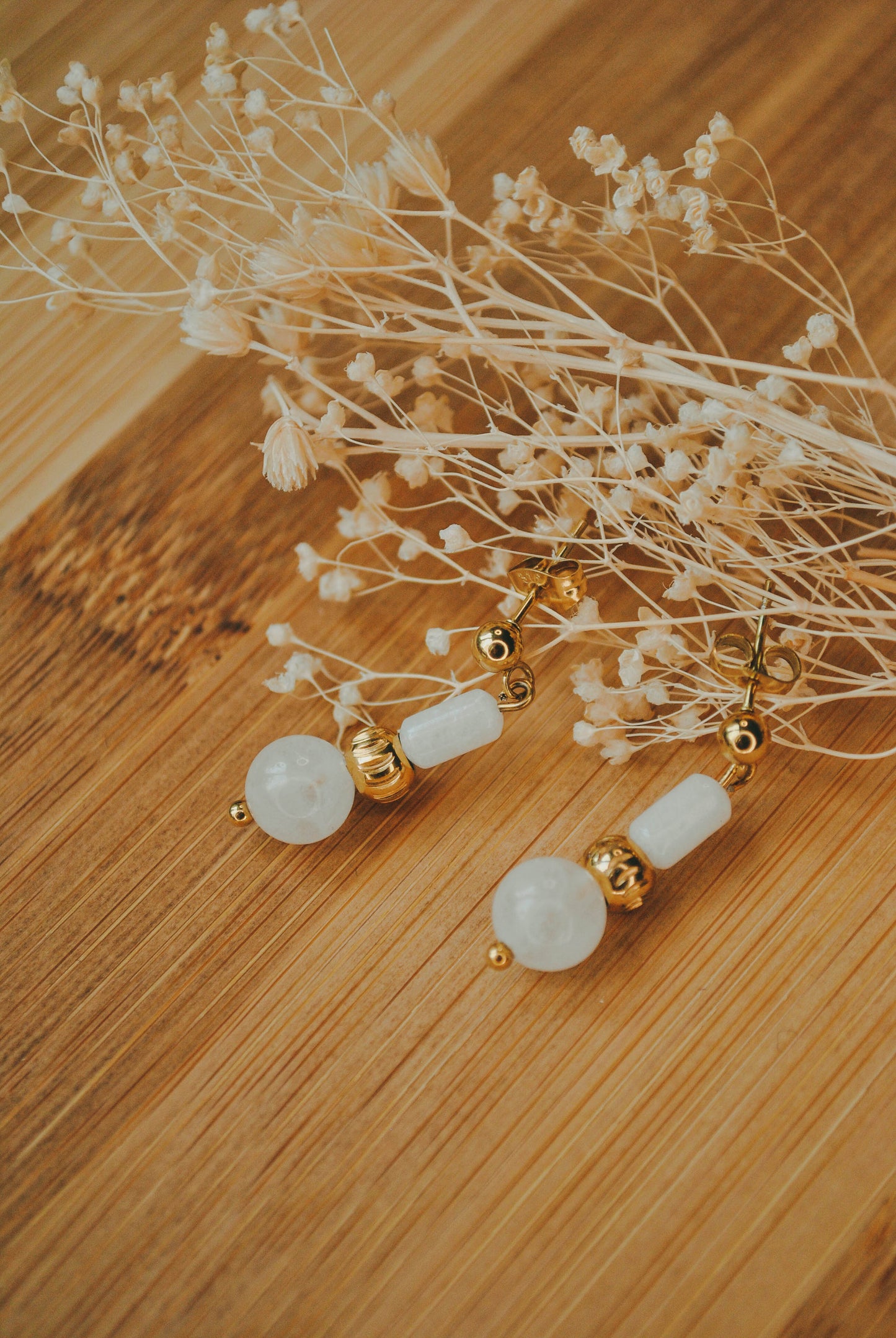 Camille | Boucles d'oreilles en acier inoxydable et quartz