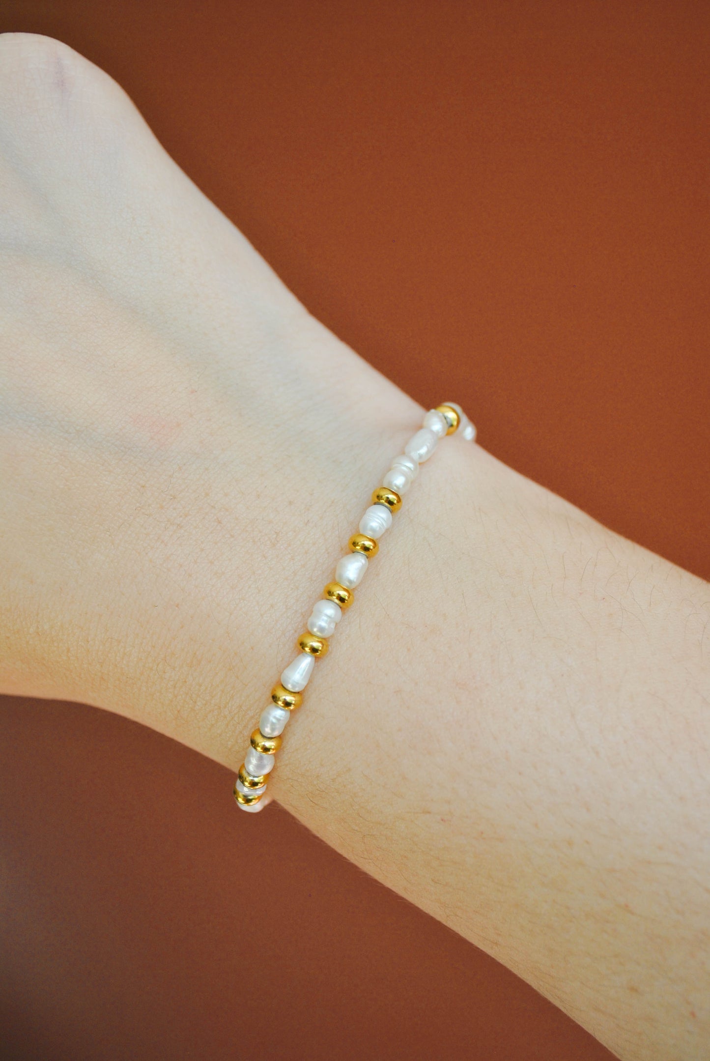 Marea | Bracelet en acier inoxydable & perles d'eau douce